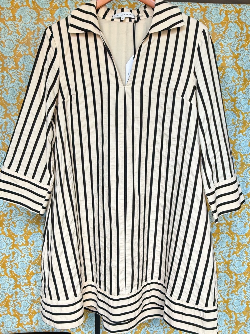 English Factory Long-Sleeve
Collared Swing Mini Dress NWT - Small - Picture 4 of 13